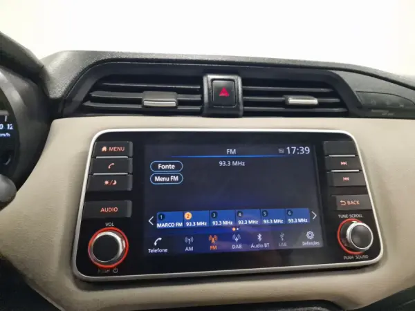 Nissan Micra 1.0 IG-T N-Connecta 84