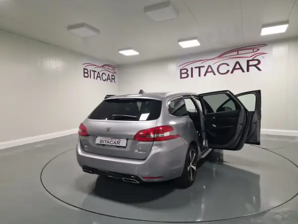 Peugeot 308 SW 1.6 BlueHDi GT Line 28