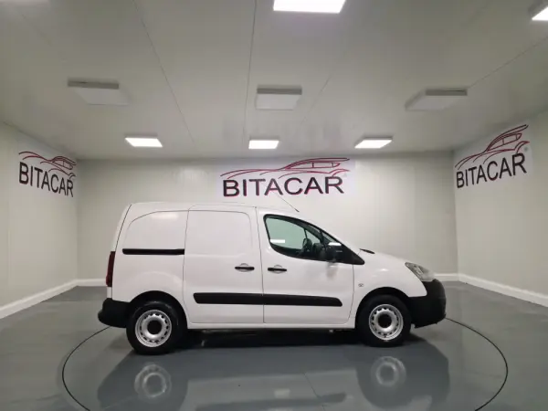 Peugeot Partner 1.6 BlueHDi L1 Premium 3L 27