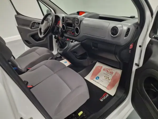 Peugeot Partner 1.6 BlueHDi L1 Premium 3L 47