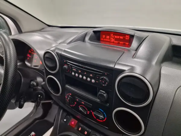 Peugeot Partner 1.6 BLUEHDI  IVA DEDUTIVEL 15