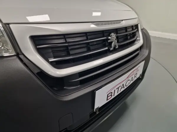 Peugeot Partner 1.6 BlueHDi L1 100CV SE Office 6