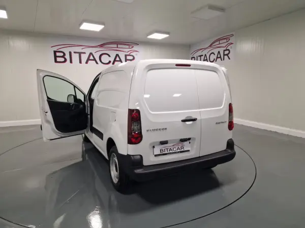 Peugeot Partner 1.6 BlueHDi L1 100CV SE Office 32