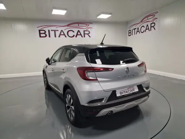 Renault Captur 1.5 dCi Exclusive 11