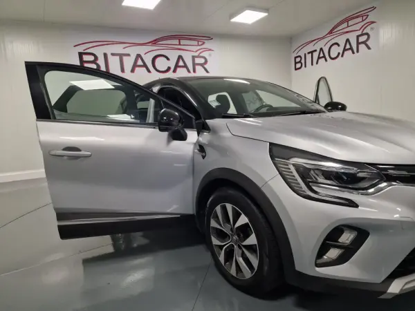 Renault Captur 1.5 dCi Exclusive 21