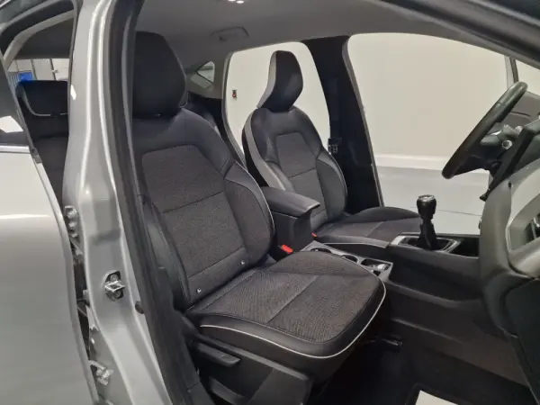 Renault Captur 1.5 dCi Exclusive 42