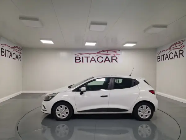 Renault Clio SOCIETE 1.5 DCI ZEN GPS IVA DEDUTIVEL 11