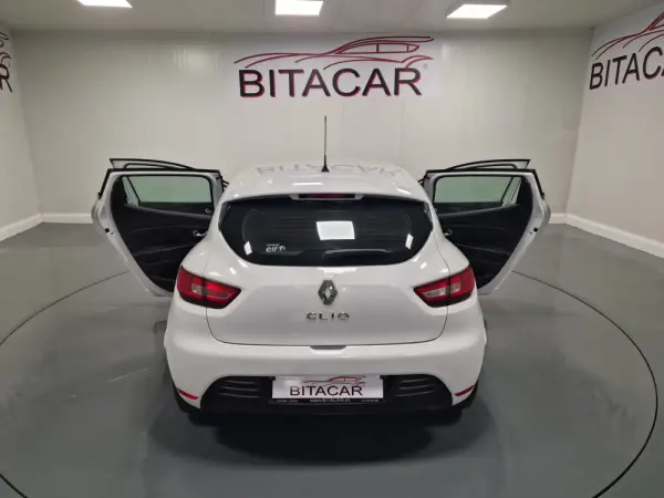 Renault Clio SOCIETE 1.5 DCI ZEN GPS IVA DEDUTIVEL 25