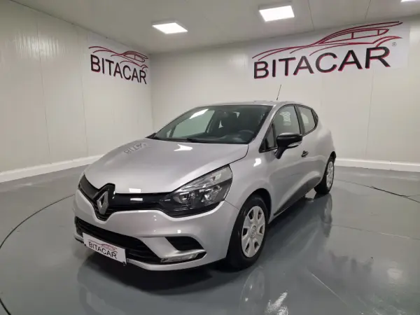Renault Clio 1.5 dCi Zen IVA DEDUTIVEL 13