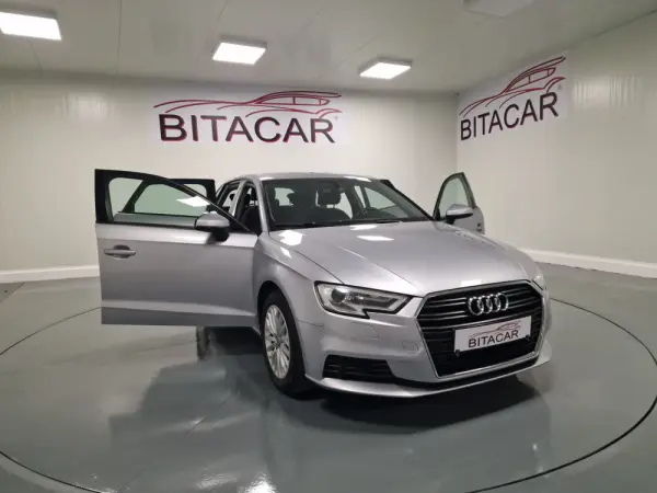 Audi A3 Sportback 1.6 TDI Design 12