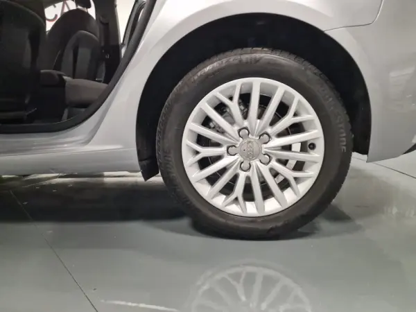 Audi A3 Sportback 1.6 TDI Design 33