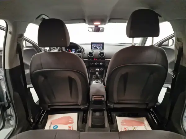 Audi A3 Sportback 1.6 TDI Design 36