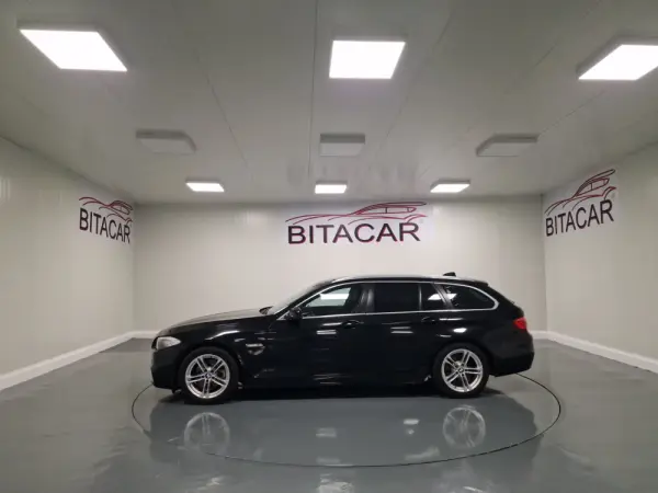 BMW 520 D LINE SPORT 12