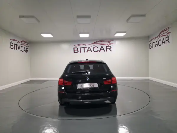 BMW 520 D LINE SPORT 17