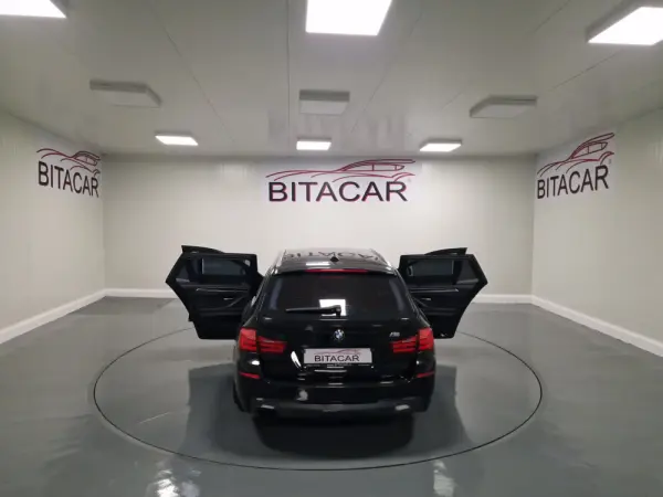 BMW 520 D LINE SPORT 36