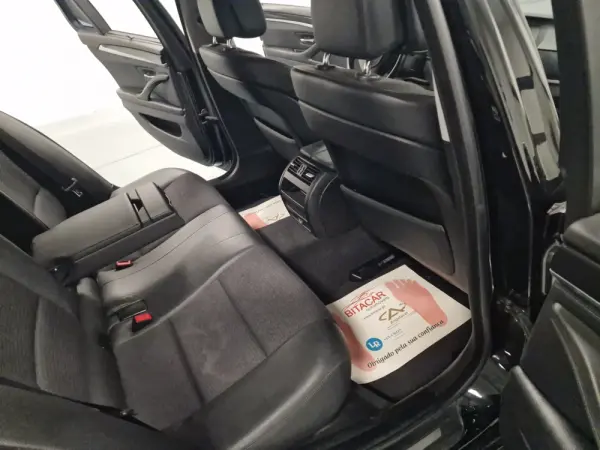 BMW 520 D LINE SPORT 57