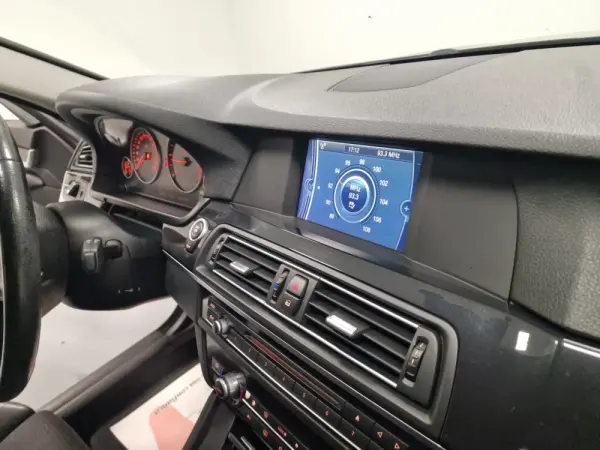 BMW 520 D LINE SPORT 69