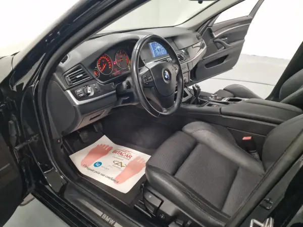BMW 520 D LINE SPORT 73