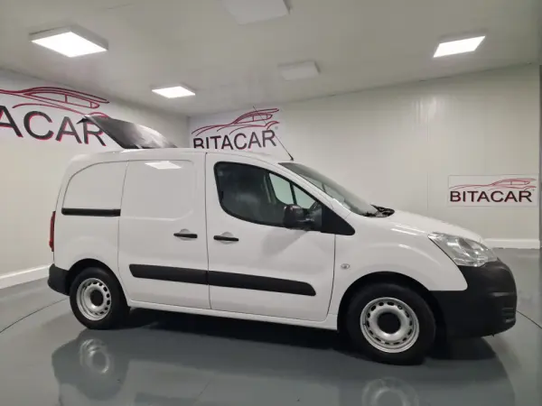 Citroën Berlingo 1.6 BLUEHDI  100CV GIRAFON IVA DEDUTIVEL 2