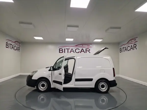 Citroën Berlingo 1.6 BLUEHDI  100CV GIRAFON IVA DEDUTIVEL 21