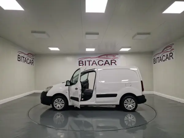Citroën Berlingo 1.6 HDI 90CV GPS IVA DEDUTIVEL 26