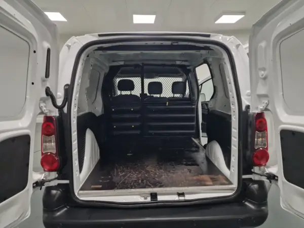 Citroën Berlingo 1.6 HDI 90CV GPS IVA DEDUTIVEL 33