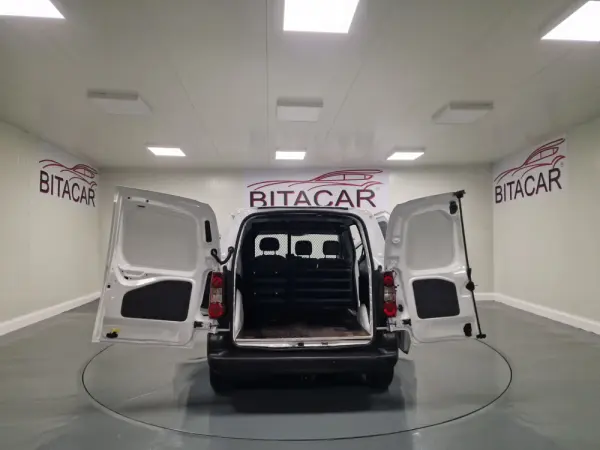 Citroën Berlingo 1.6 HDI 90CV GPS IVA DEDUTIVEL 34
