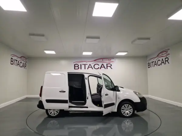 Citroën Berlingo 1.6 HDI 90CV GPS IVA DEDUTIVEL 42