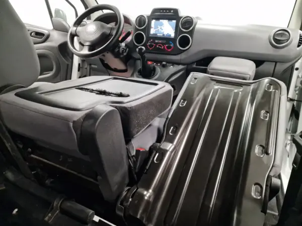 Citroën Berlingo 1.6 HDI 90CV GPS IVA DEDUTIVEL 44