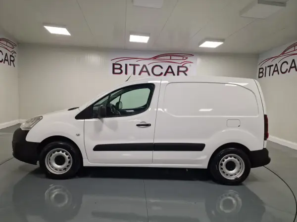 Citroën Berlingo 1.6 BLUEHDI GPS IVA DEDUTIVEL 13