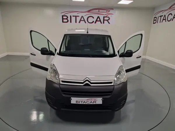 Citroën Berlingo 1.6 BLUEHDI GPS IVA DEDUTIVEL 26
