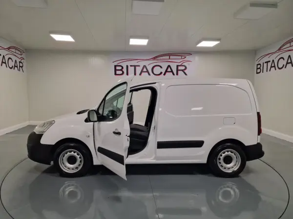 Citroën Berlingo 1.6 BLUEHDI GPS IVA DEDUTIVEL 28
