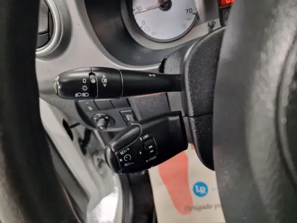 Citroën Berlingo 1.6 BLUEHDI 5 LUGARES 58