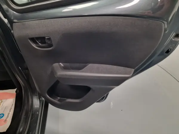 Citroën C1 1.0 VTi Feel 33