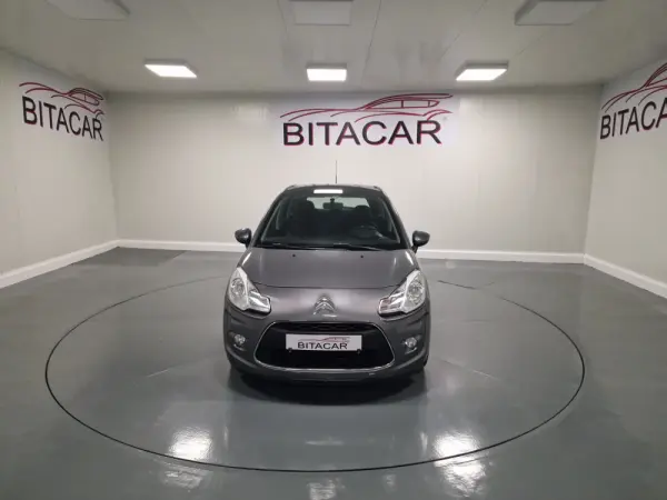 Citroën C3 1.4 HDI TETO PANORÂMICO 6