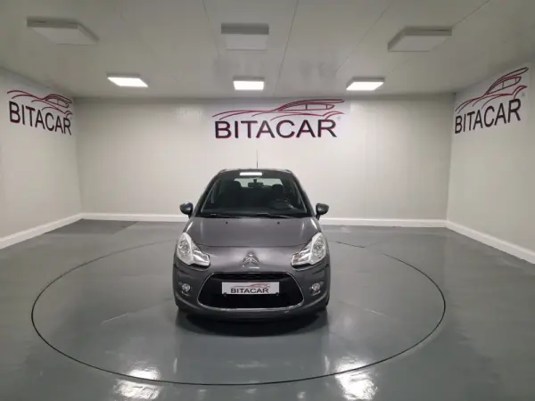 Citroën C3 1.4 HDI TETO PANORÂMICO 7