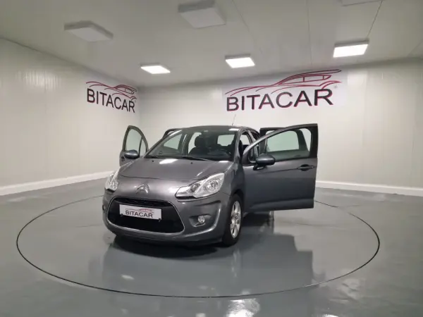 Citroën C3 1.4 HDI TETO PANORÂMICO 24