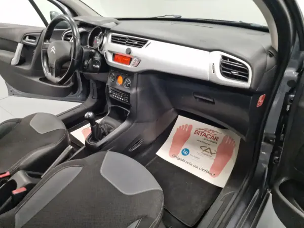 Citroën C3 1.4 HDI TETO PANORÂMICO 53