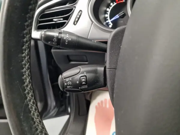 Citroën C3 1.4 HDI TETO PANORÂMICO 61