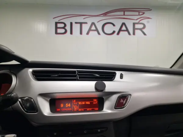 Citroën C3 1.4 HDI TETO PANORÂMICO 65