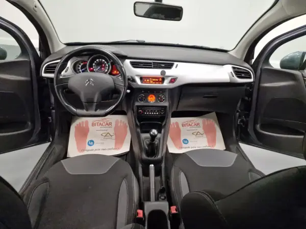 Citroën C3 1.4 HDI TETO PANORÂMICO 74