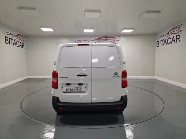Citroën Jumpy 1.6 BlueHDi M Confort 26