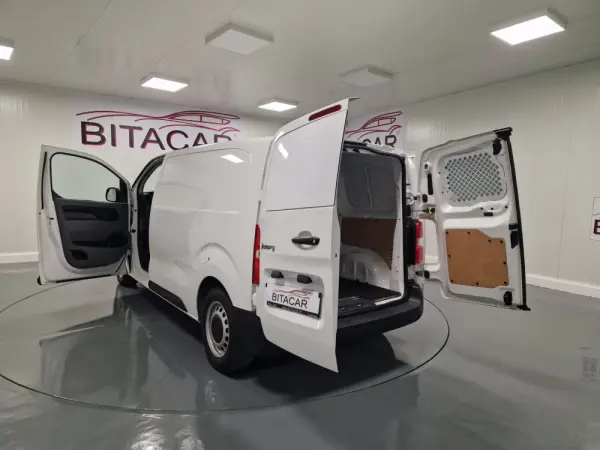 Citroën Jumpy 1.6 BlueHDi M Confort 32
