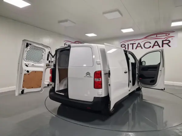 Citroën Jumpy 1.6 BlueHDi M Confort 37