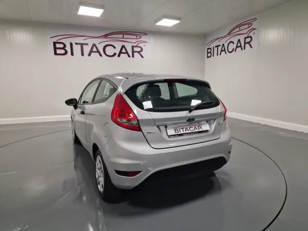 Ford Fiesta 1.4 TDCi Trend 14