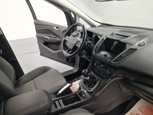 Ford Grand C-Max 1.0 SCTi Titanium S/S 31