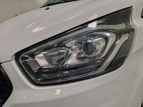 Ford Transit Custom 310L1 2.0 TDCi H1-Tecto Baixo Trend 13