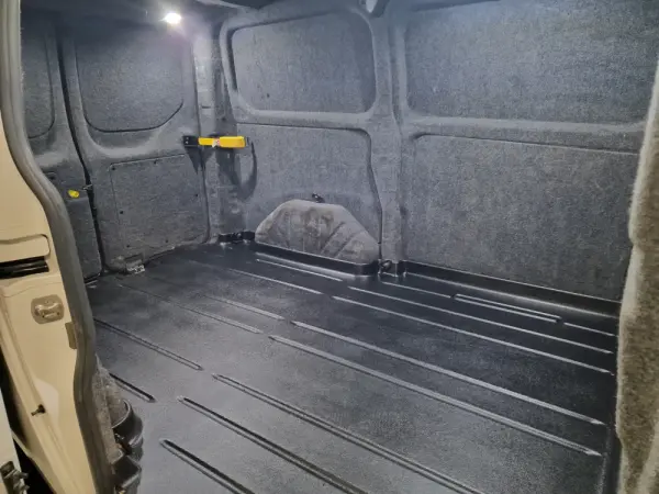 Ford Transit Custom 310L1 2.0 TDCi H1-Tecto Baixo Trend 16