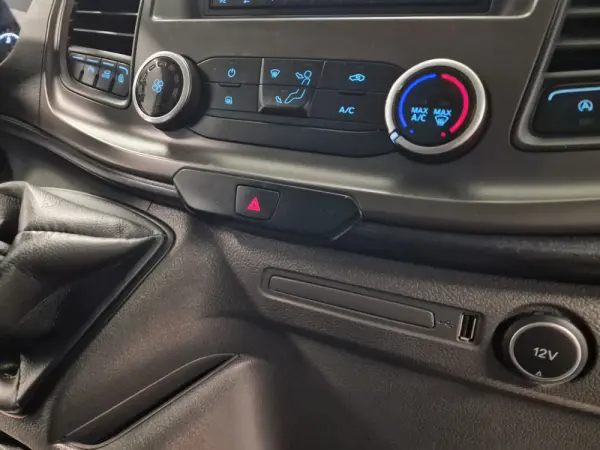 Ford Transit Custom 310L1 2.0 TDCi H1-Tecto Baixo Trend 53