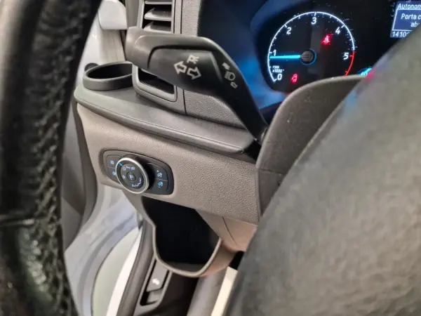 Ford Transit Custom 310L1 2.0 TDCi H1-Tecto Baixo Trend 61